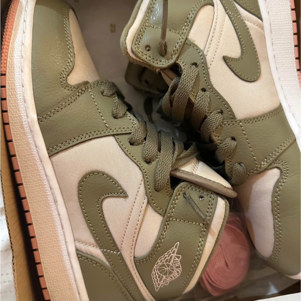 Nike Olive and Cream air Jordan 1 mids